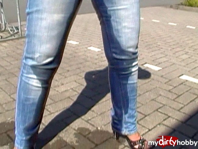 Userwunsch: Public-JeansPiss