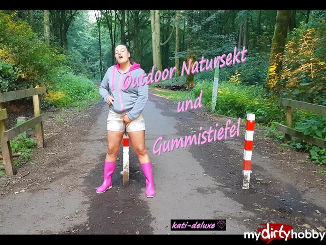 Outdoor Natursekt und Gummistiefel