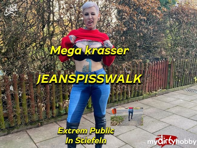 Krasser public Jeanspisswalk in Stiefeln